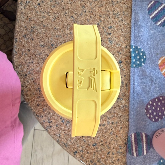 Stanley - Picture 2 of 3